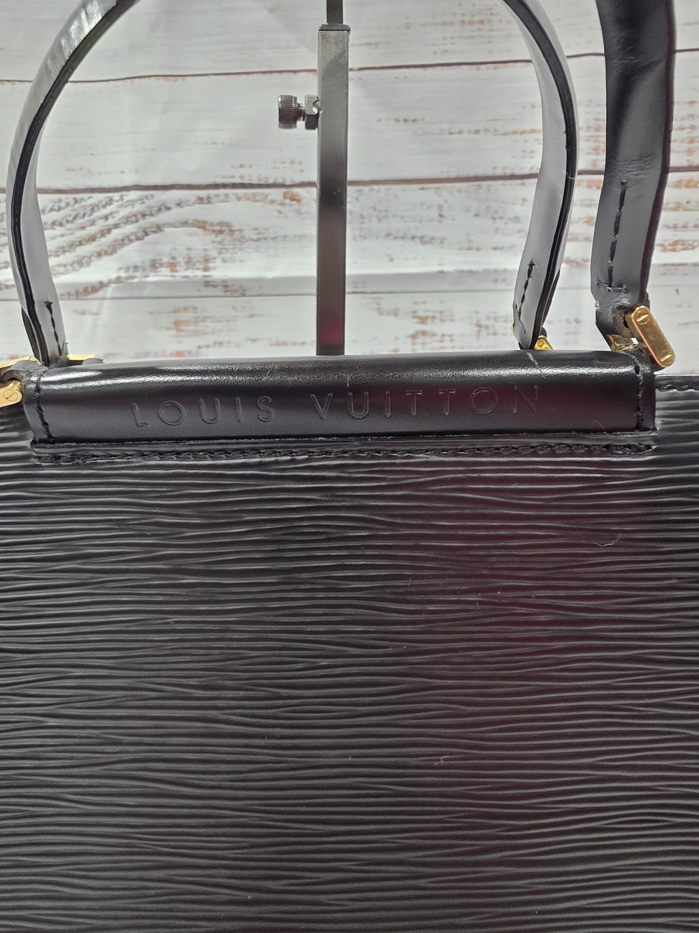 Louis Vuitton Black Epi Leather Figari PM - Picture 7 of 10